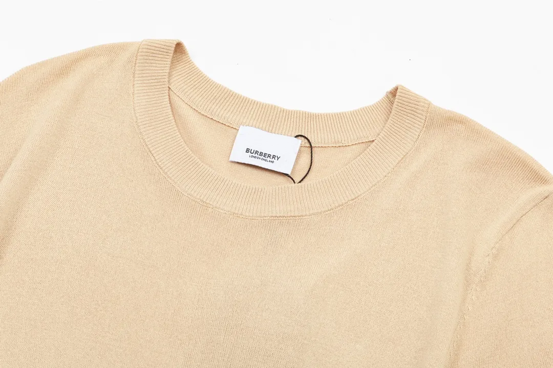 BURBERRY 。Classic T ， ， ， ， ❗️❗️ ， ！ ， ！ :Khaki Size:M L XL XXL